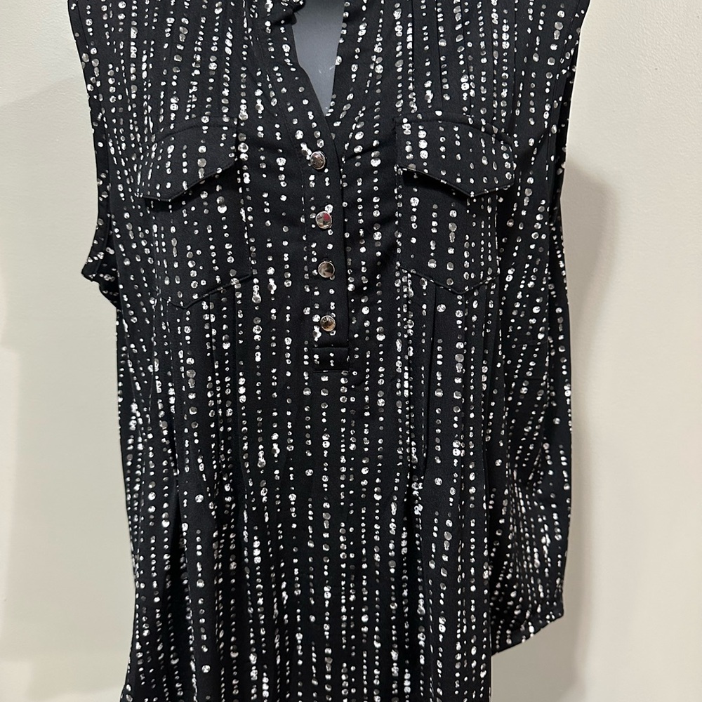 Black and White Sleeveless Blouse